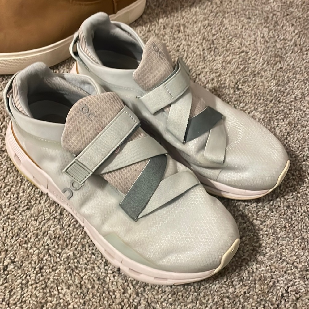 On cloud Cloudnova wrap color leaf cumin 8.5